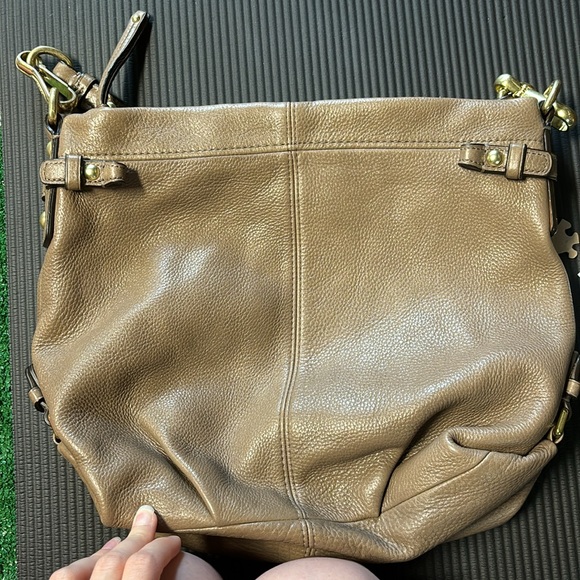 Coach purse - Picture 4 of 5
